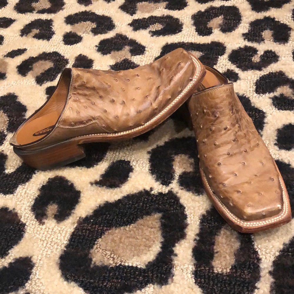 Lucchese Square Toe Mules